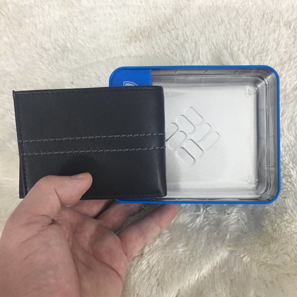 Columbia Black Leather RFID Shield Wallet & Case - Picture 8 of 8